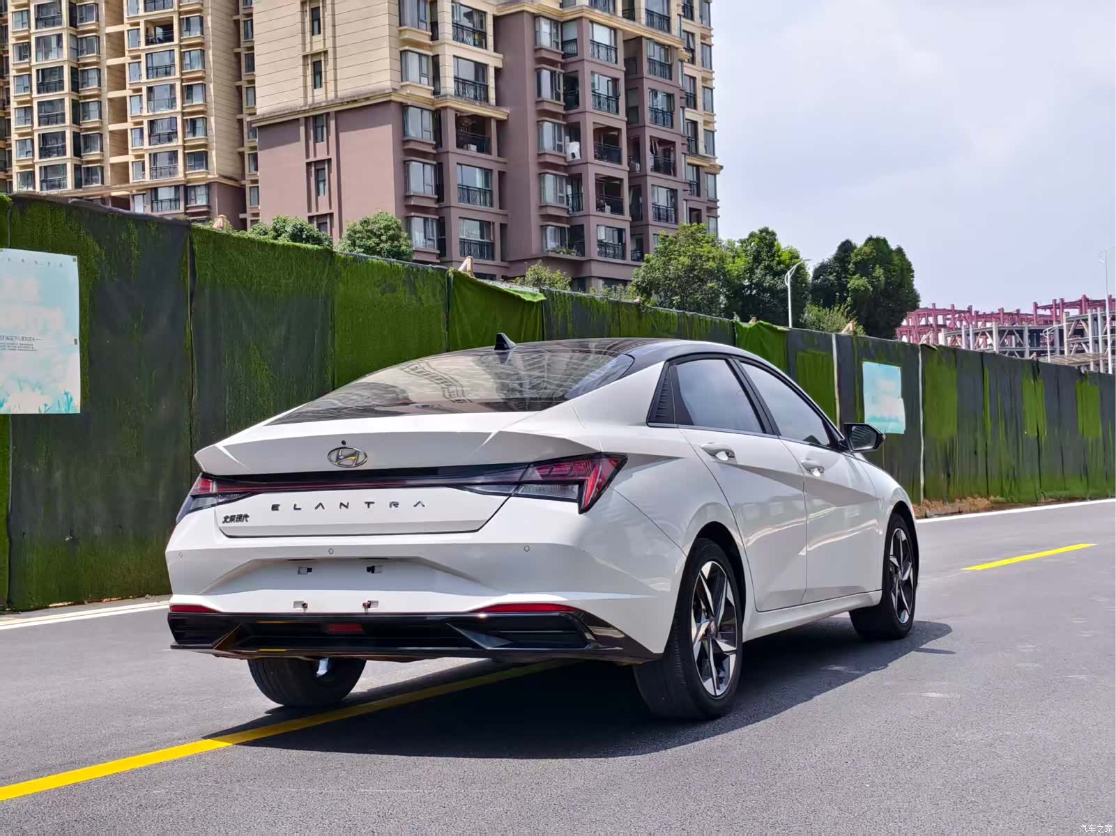 Hyundai Elantra, 2020 10