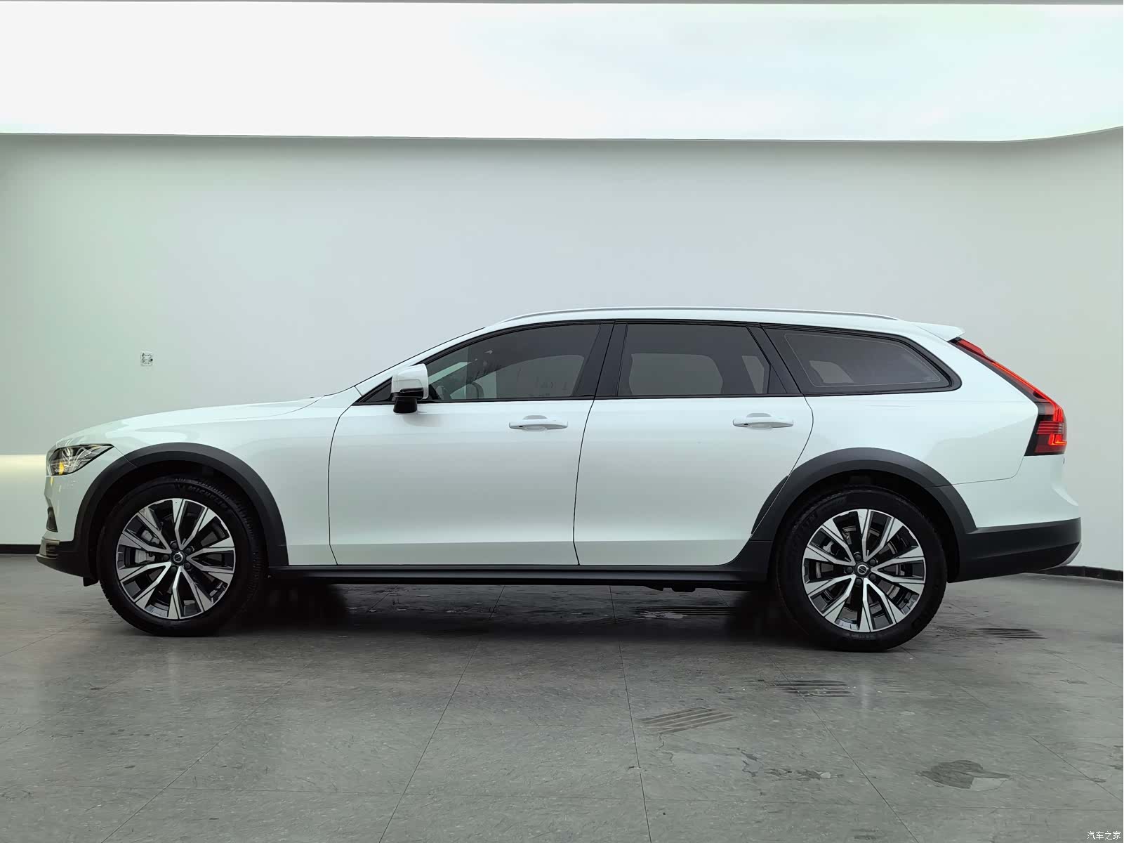Volvo V90, 2021 9