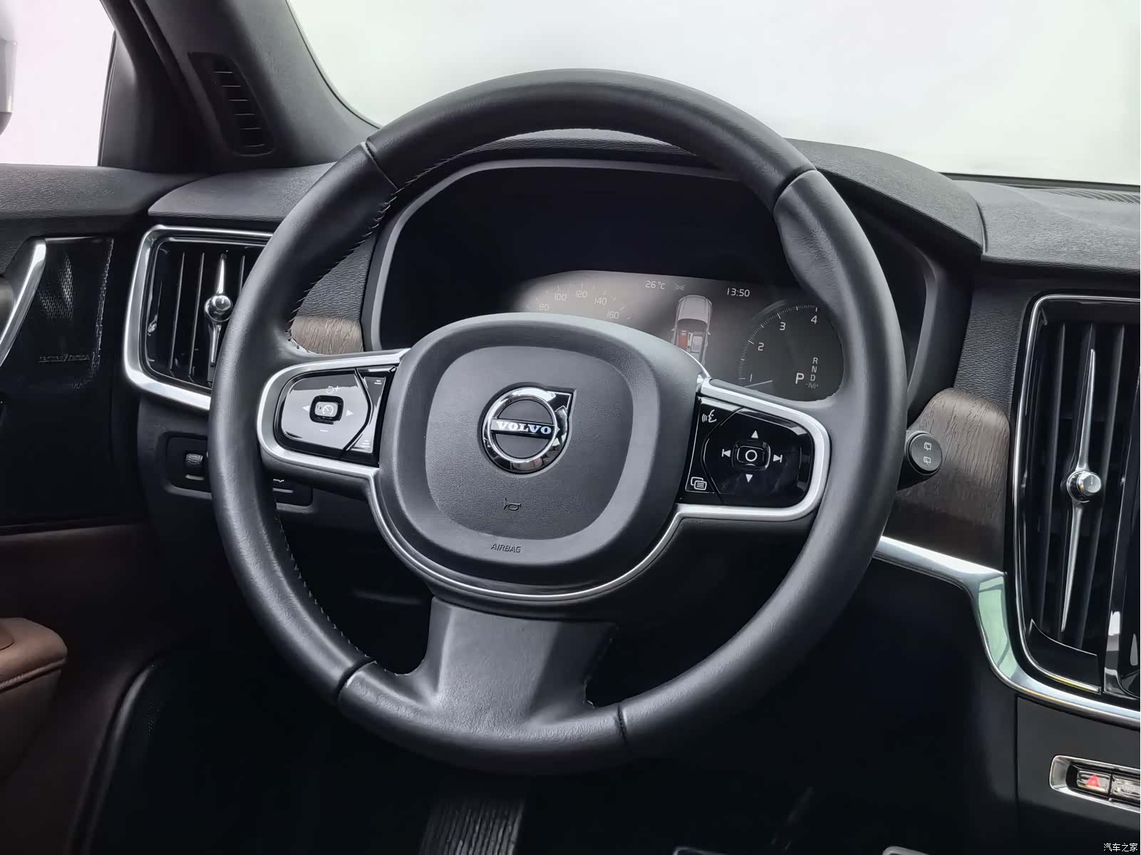 Volvo V90, 2021 21