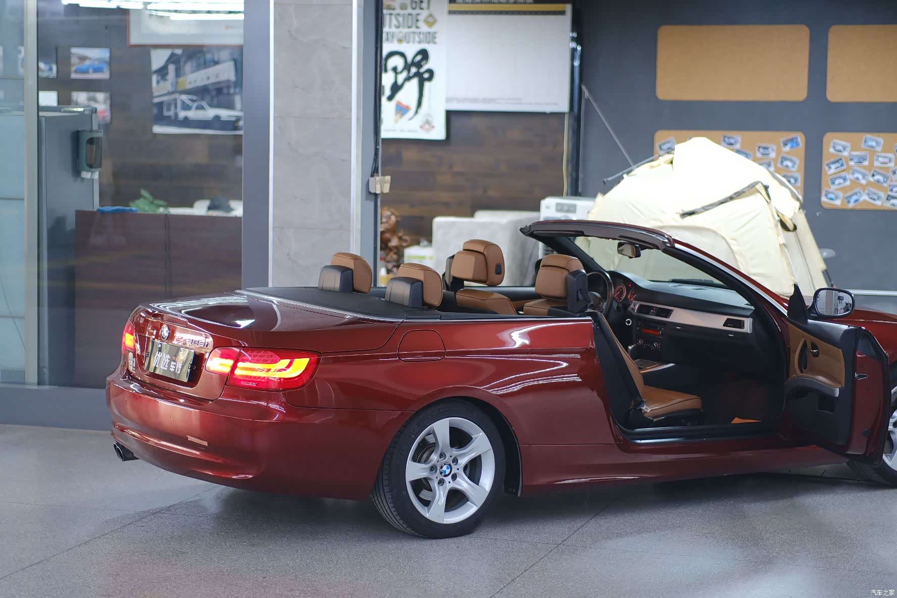BMW 3 Series, 2011 16