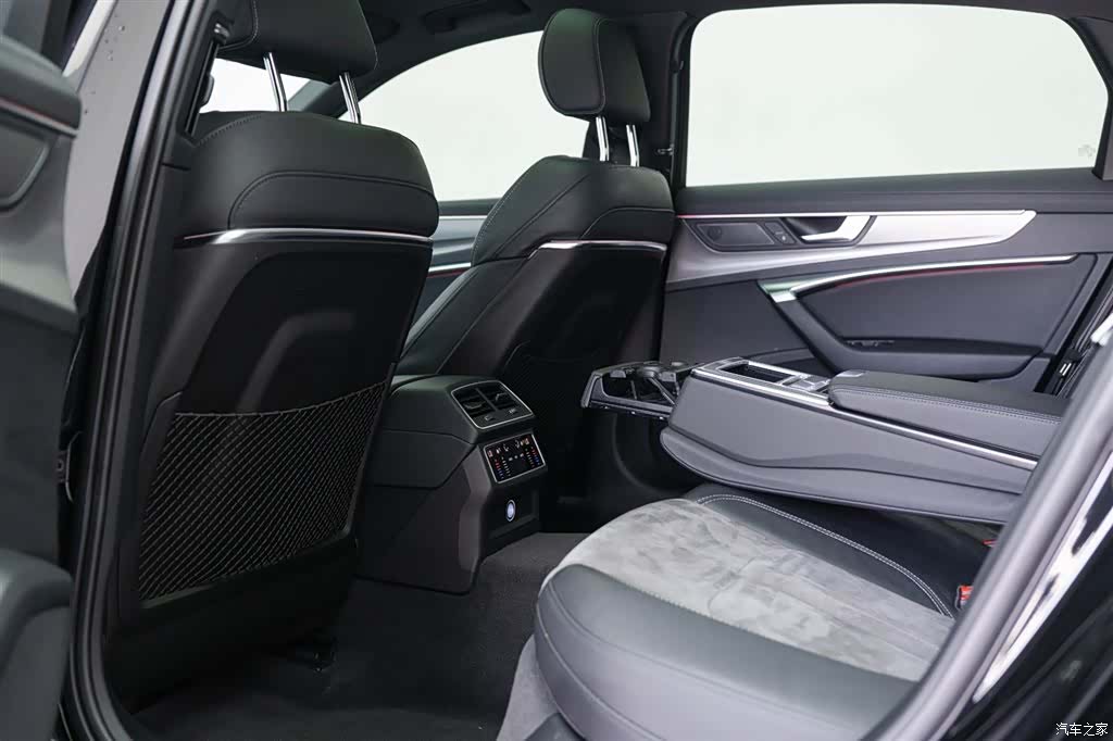 Audi A6L, 2020 7