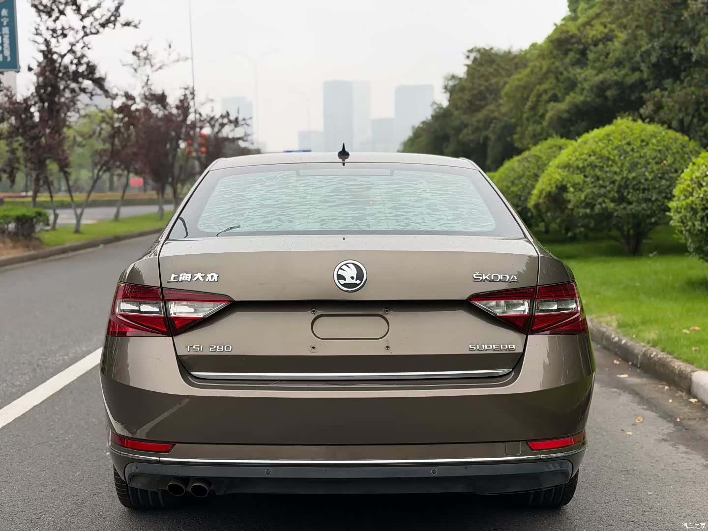 Skoda Superb, 2016 8