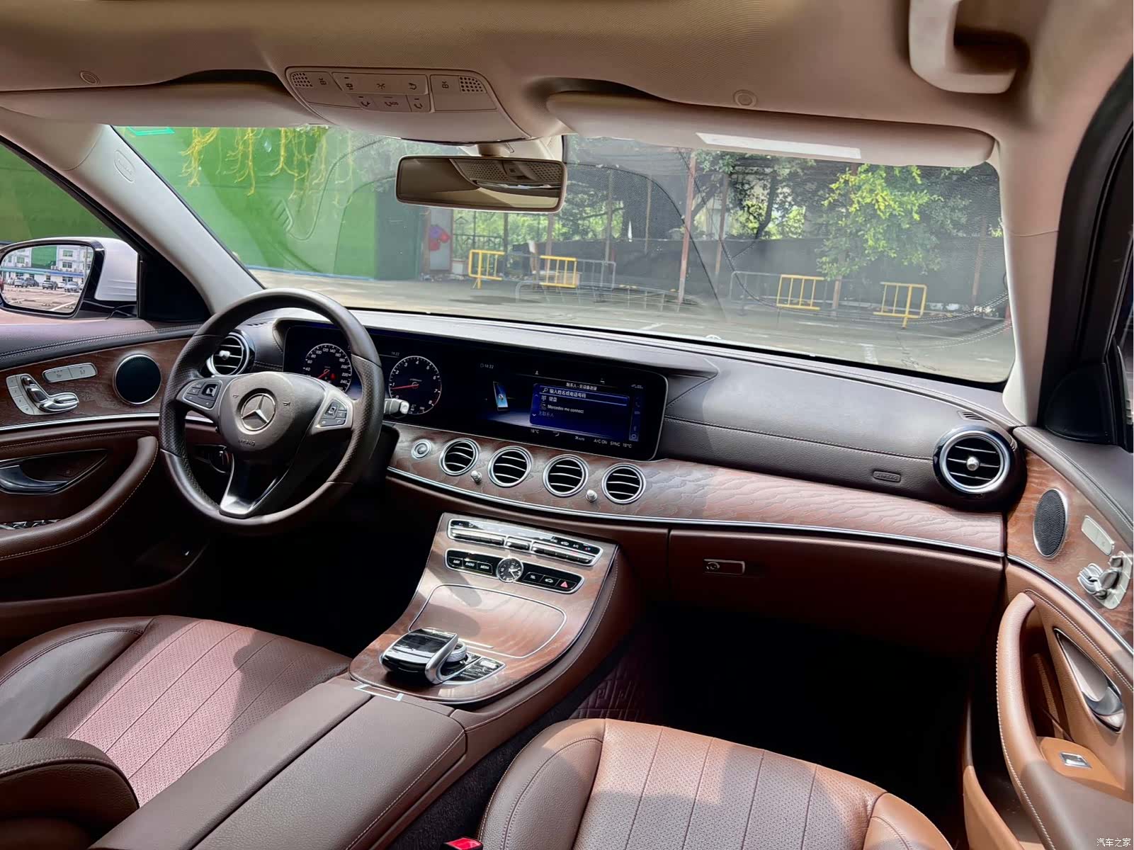 Mercedes-Benz E-Class, 2018 15