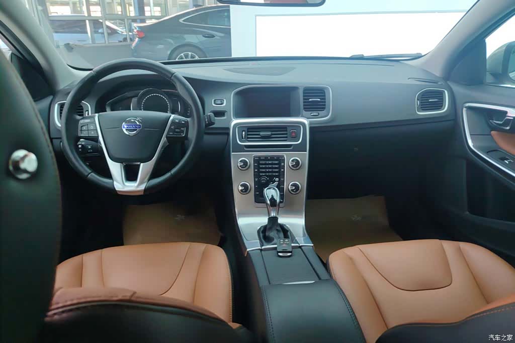 Volvo S60, 2016 12