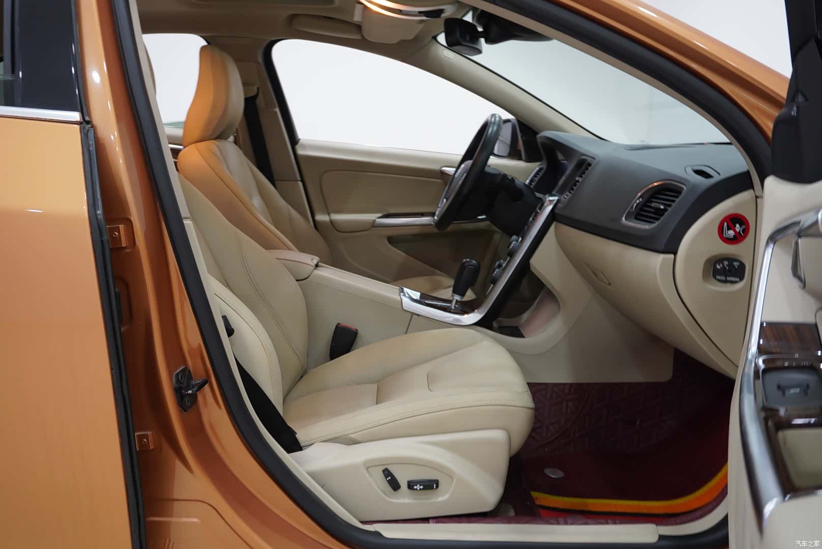 Volvo S60, 2012 10