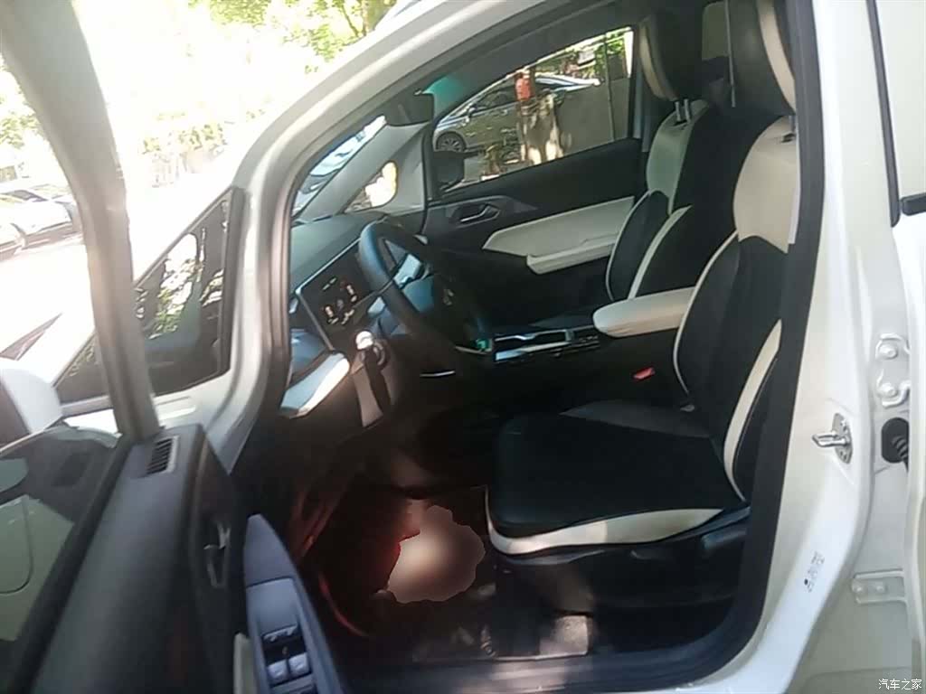 Geely E, 2024 15