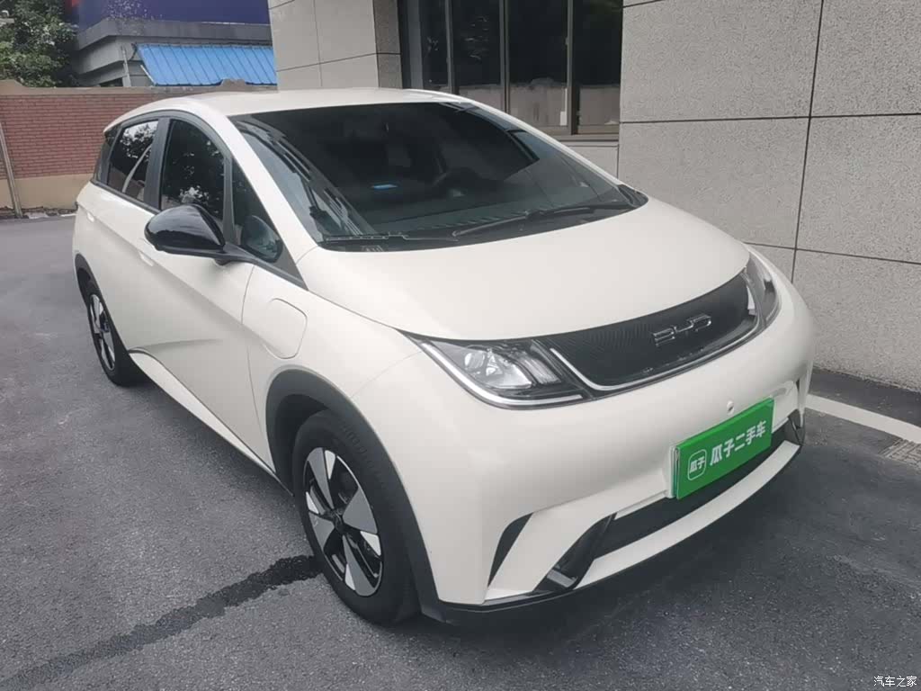 BYD Dolphin, 2023 4