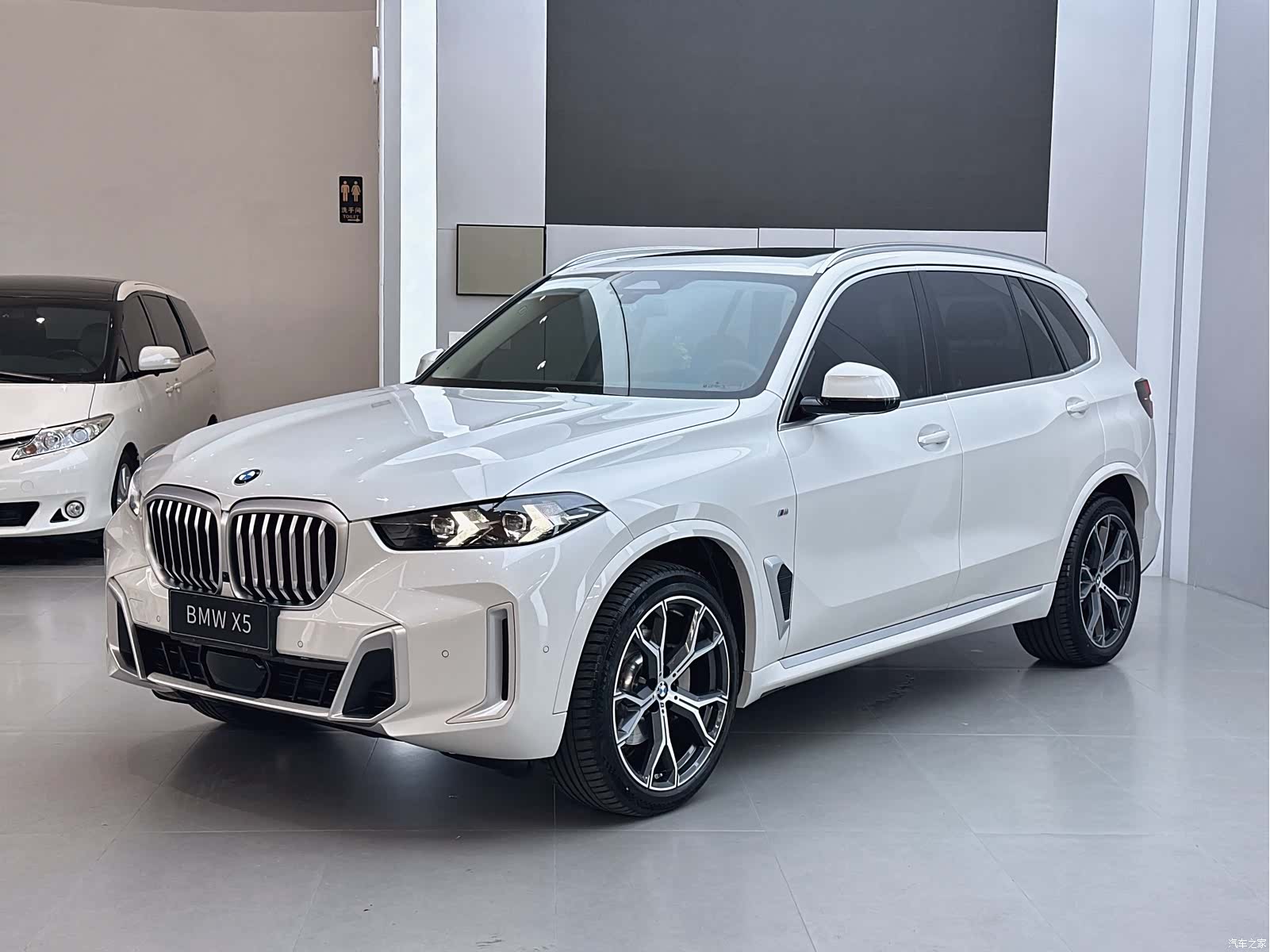BMW X5, 2023 1