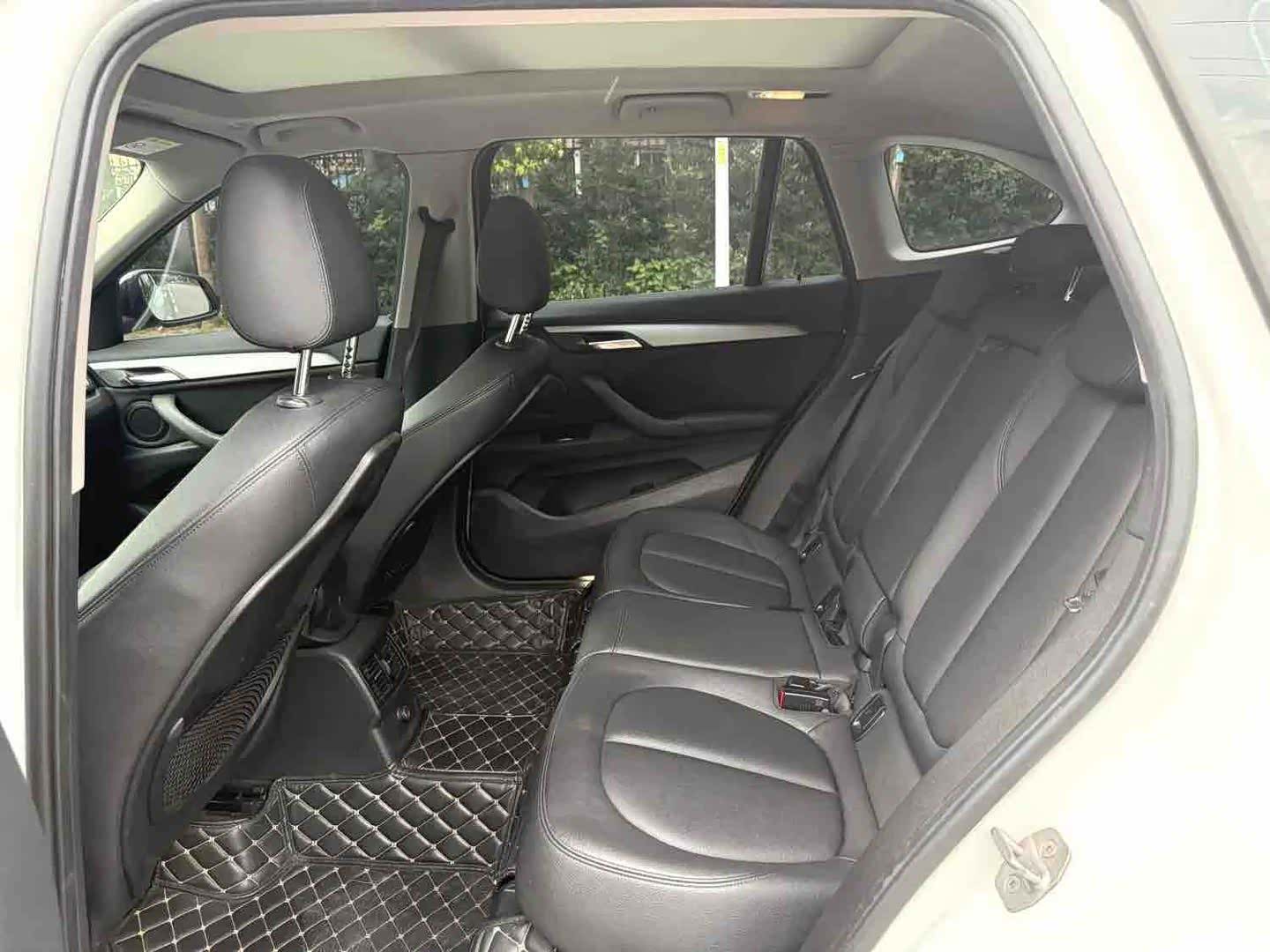 BMW X1, 2018 11