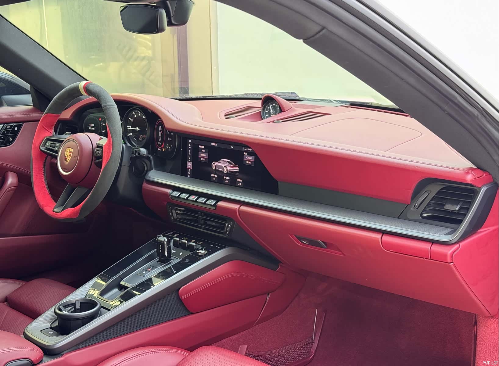 Porsche 911, 2020 все фото