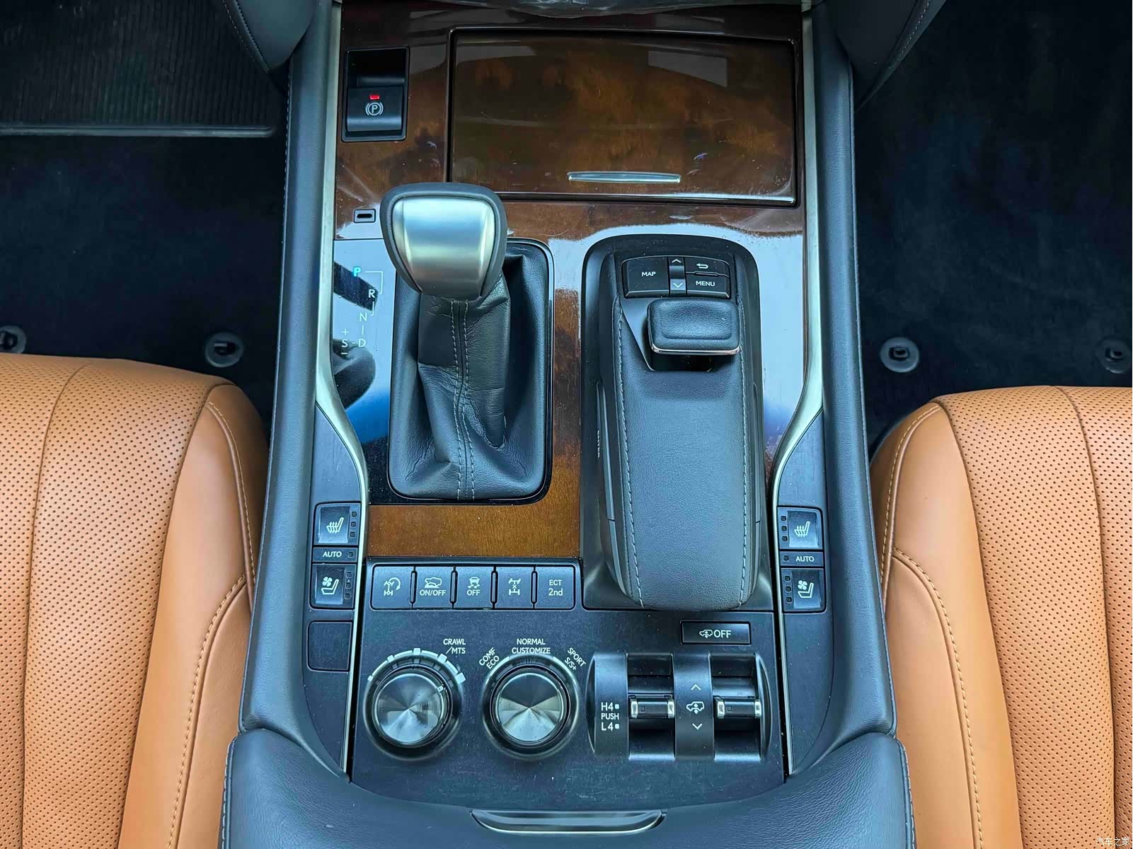 Lexus LX, 2019 20