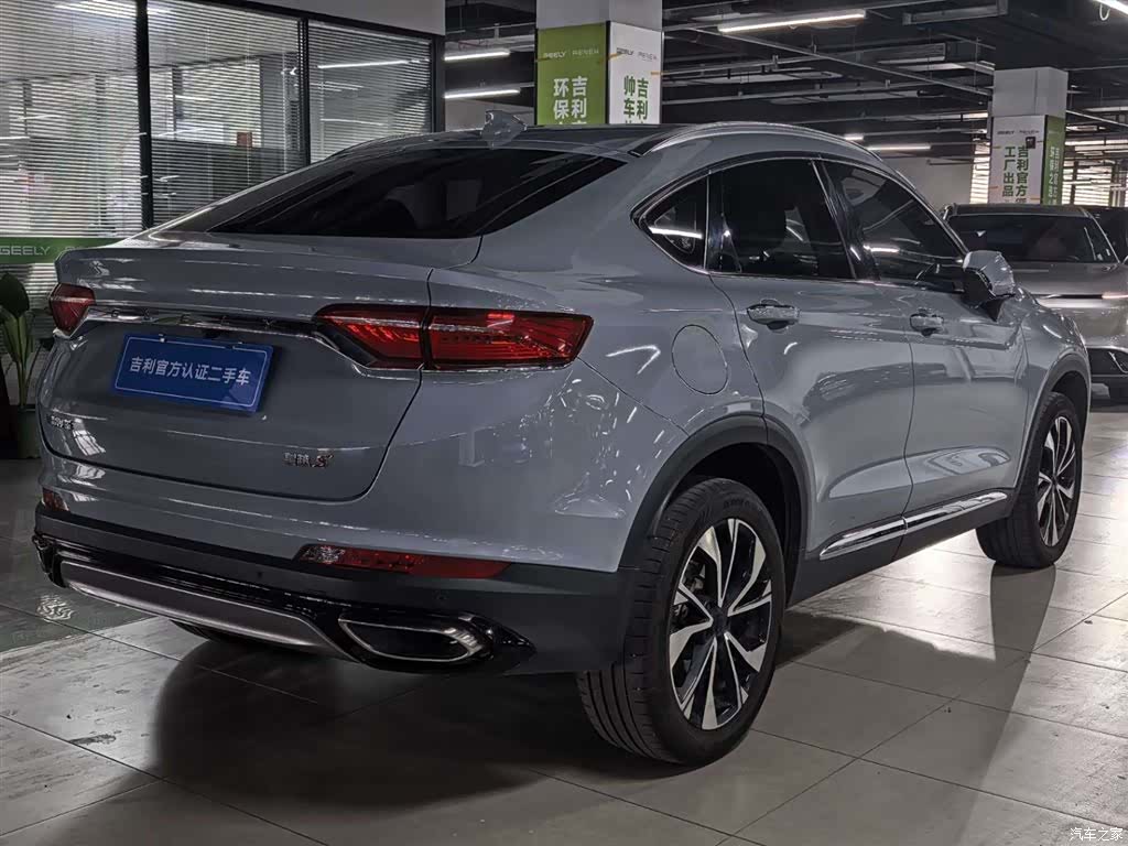 Geely Xingyue, 2022 все фото