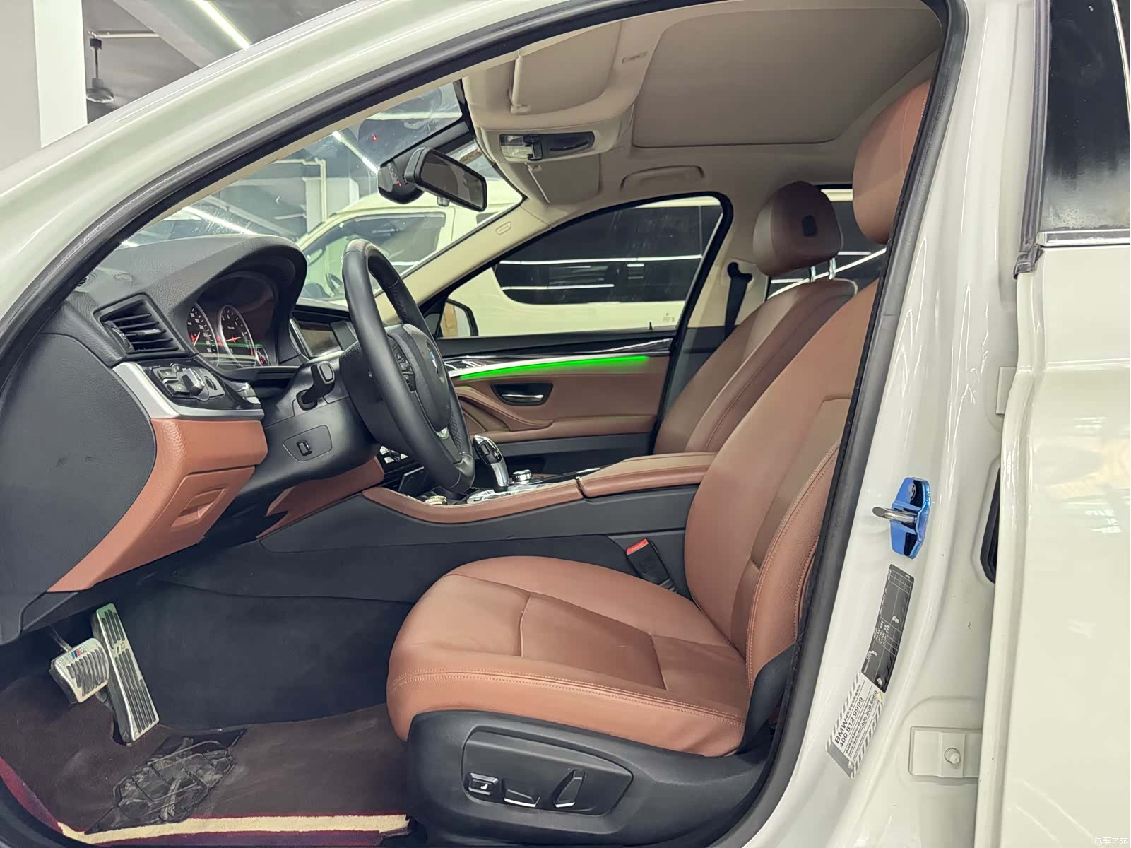BMW 5 Series, 2016 9