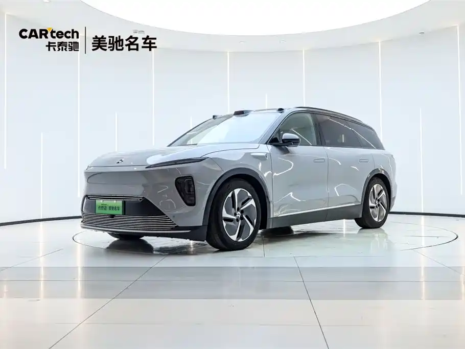 NIO ES8
