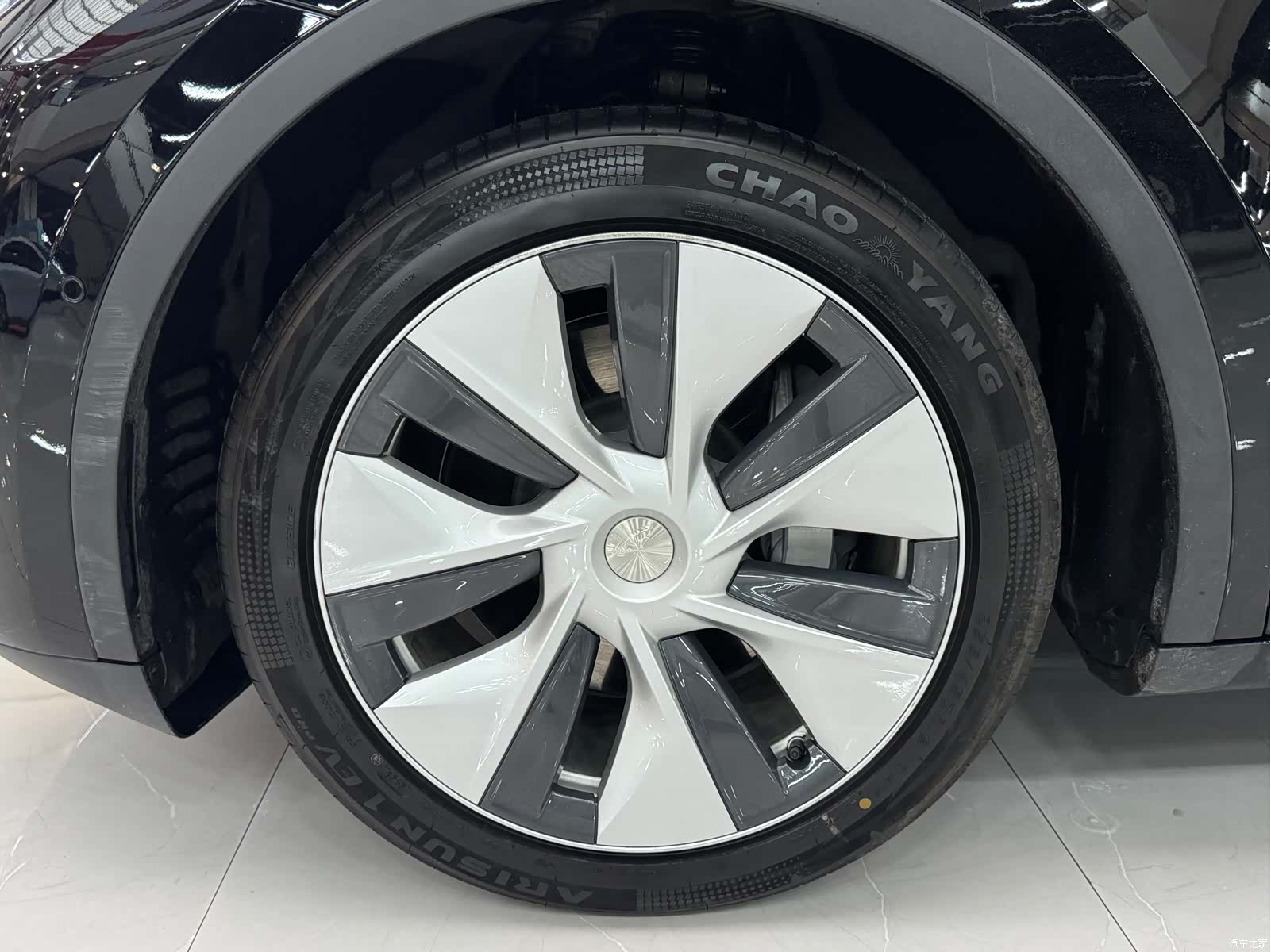 Tesla Model Y, 2021 15