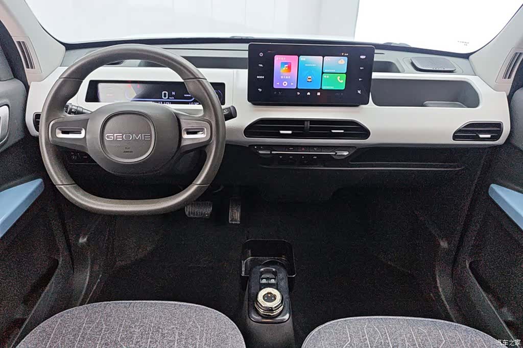 Geely Panda, 2023 12