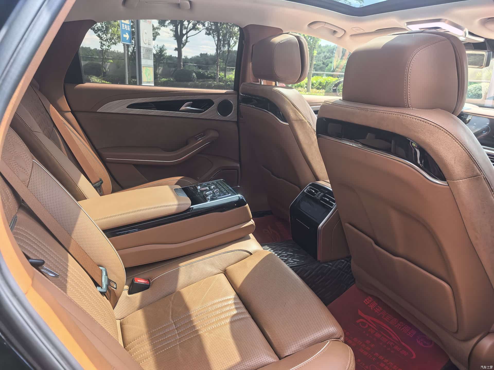 Hongqi H9, 2022 17