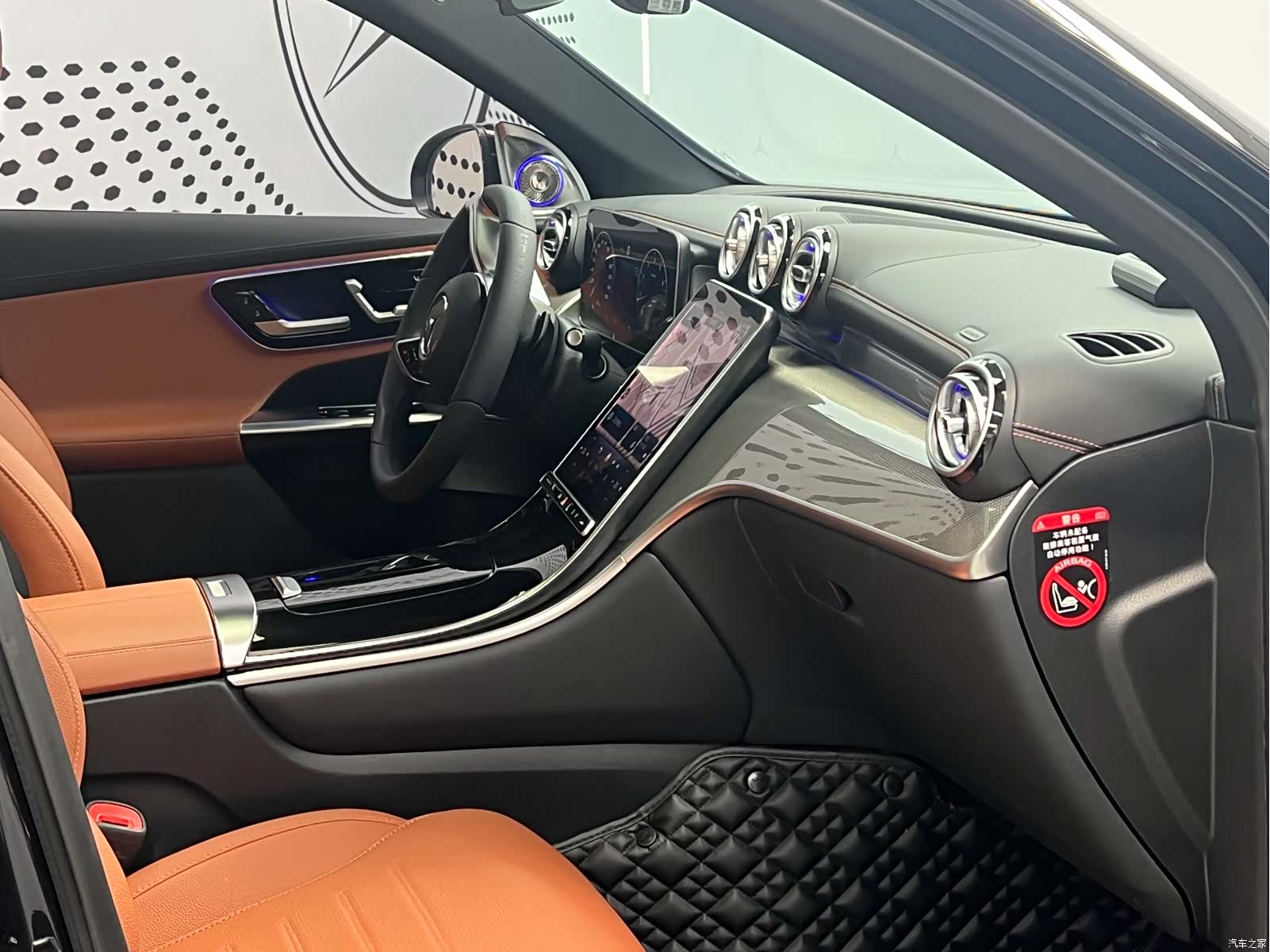 Mercedes-Benz GLC, 2023 9