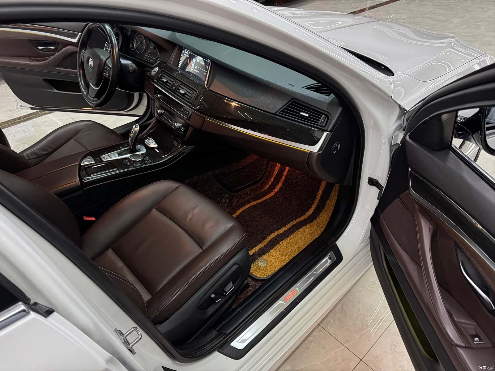BMW 5 Series, 2016 16