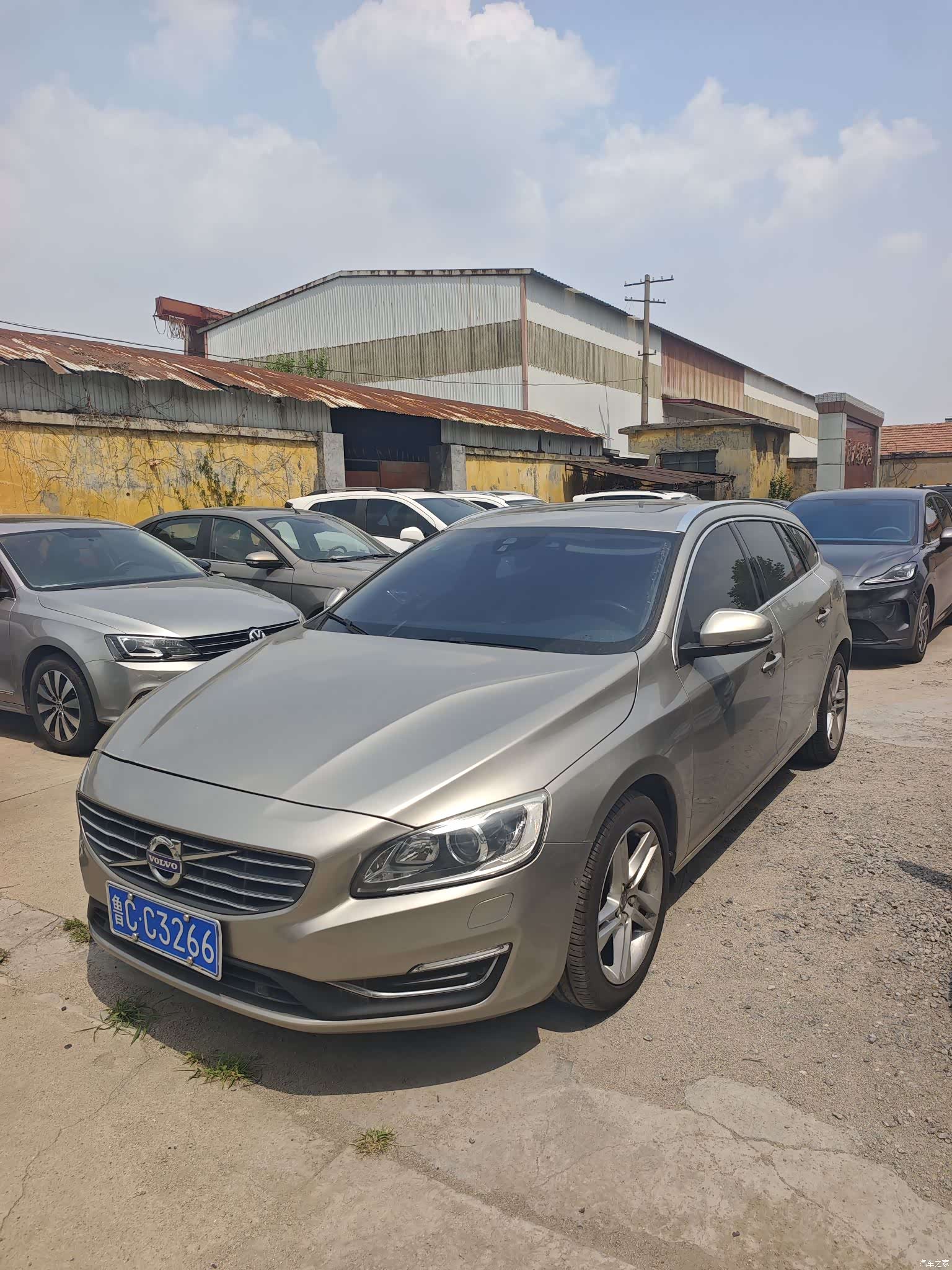 Volvo V60, 2016 1