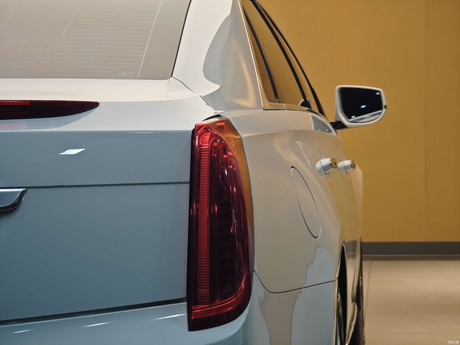 Cadillac XTS, 2015 28