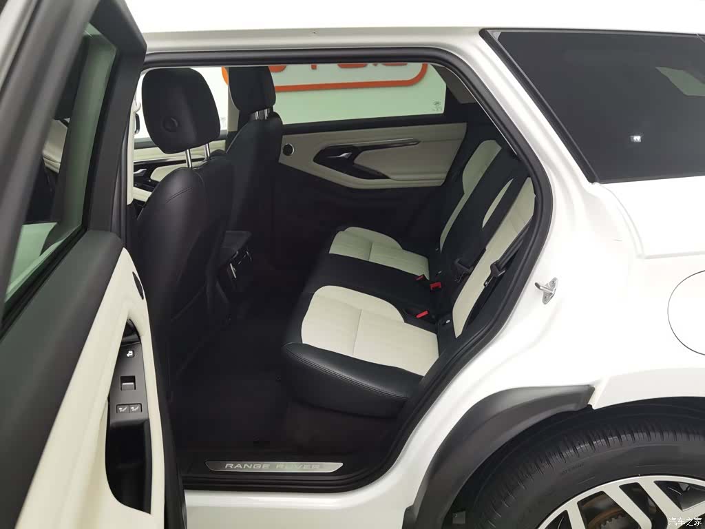 Land Rover Range Rover, 2022 15
