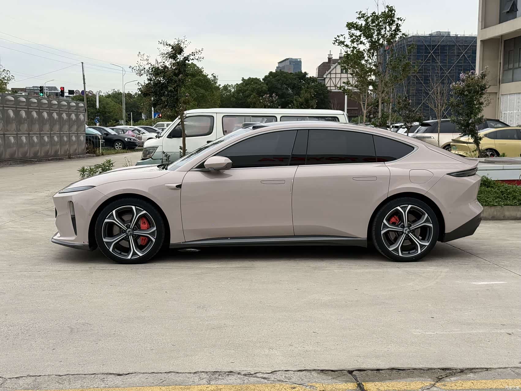 NIO ET5, 2022 3