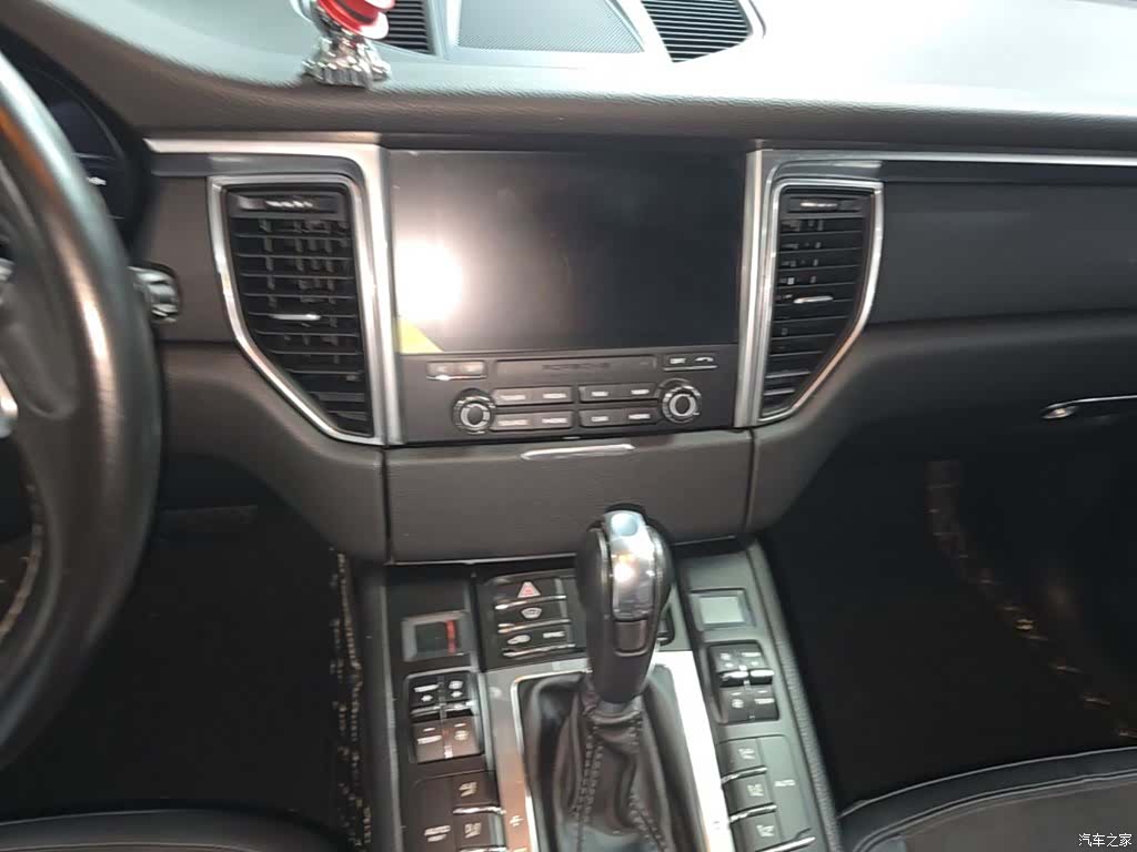 Porsche Macan, 2018 13