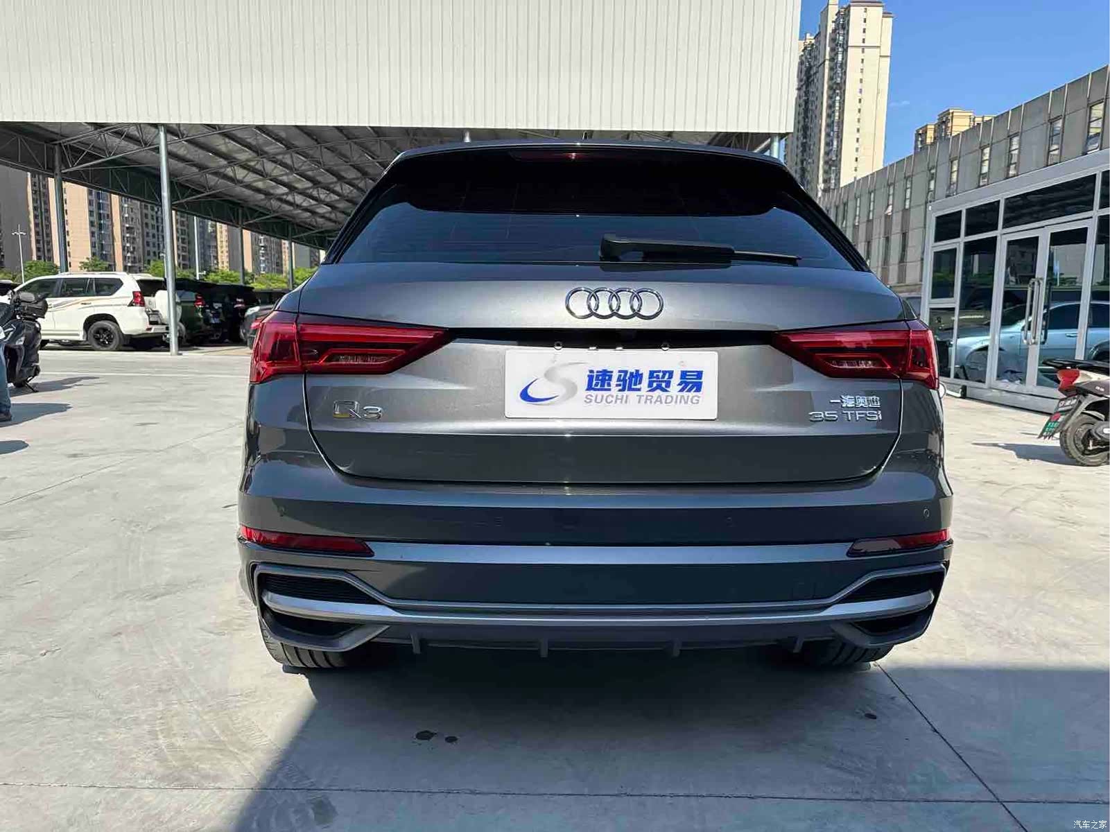 Audi Q3, 2022 4