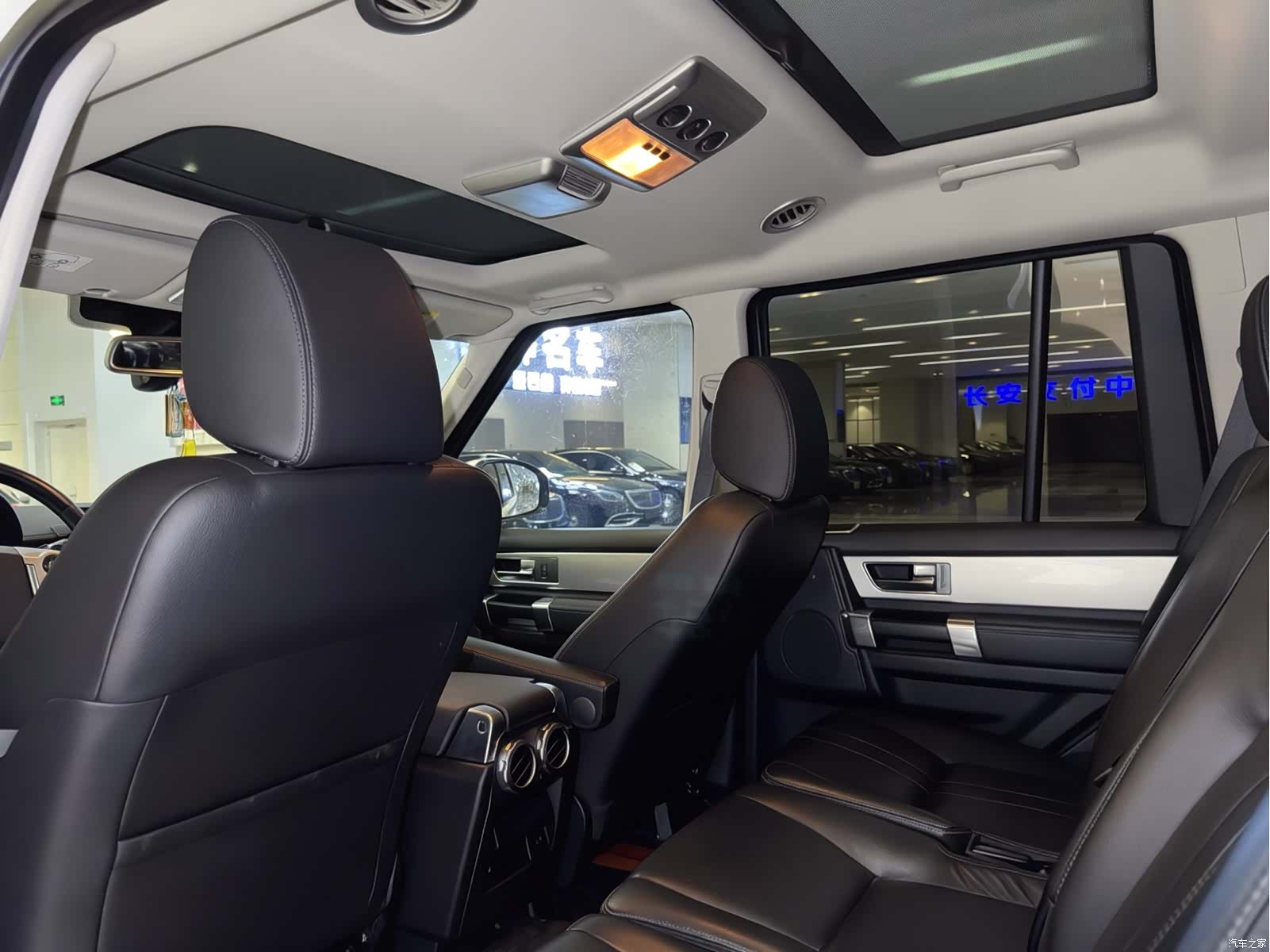 Land Rover Discovery, 2016 13