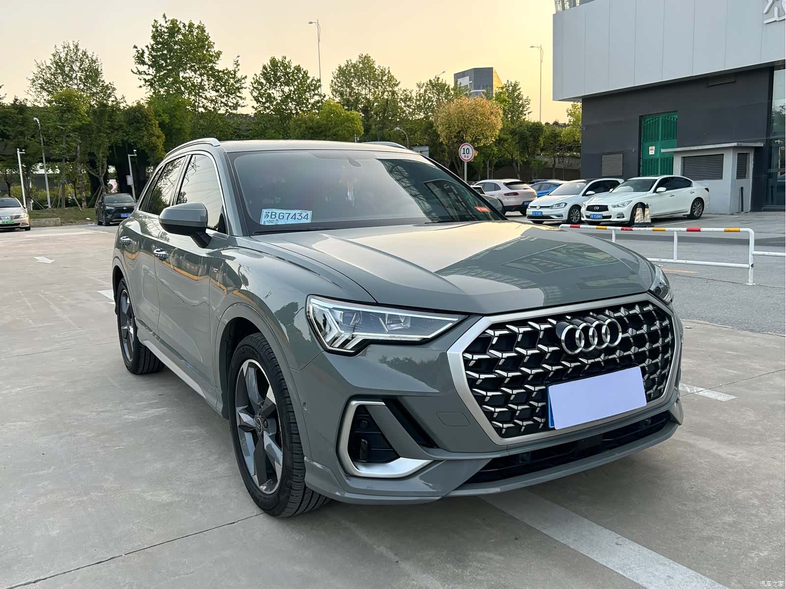 Audi Q3, 2024 2
