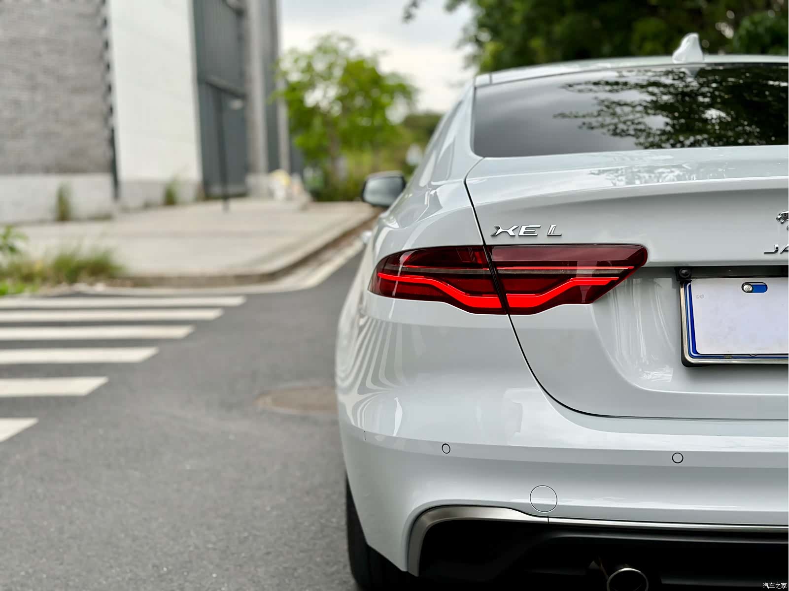 Land Rover XEL, 2020 7