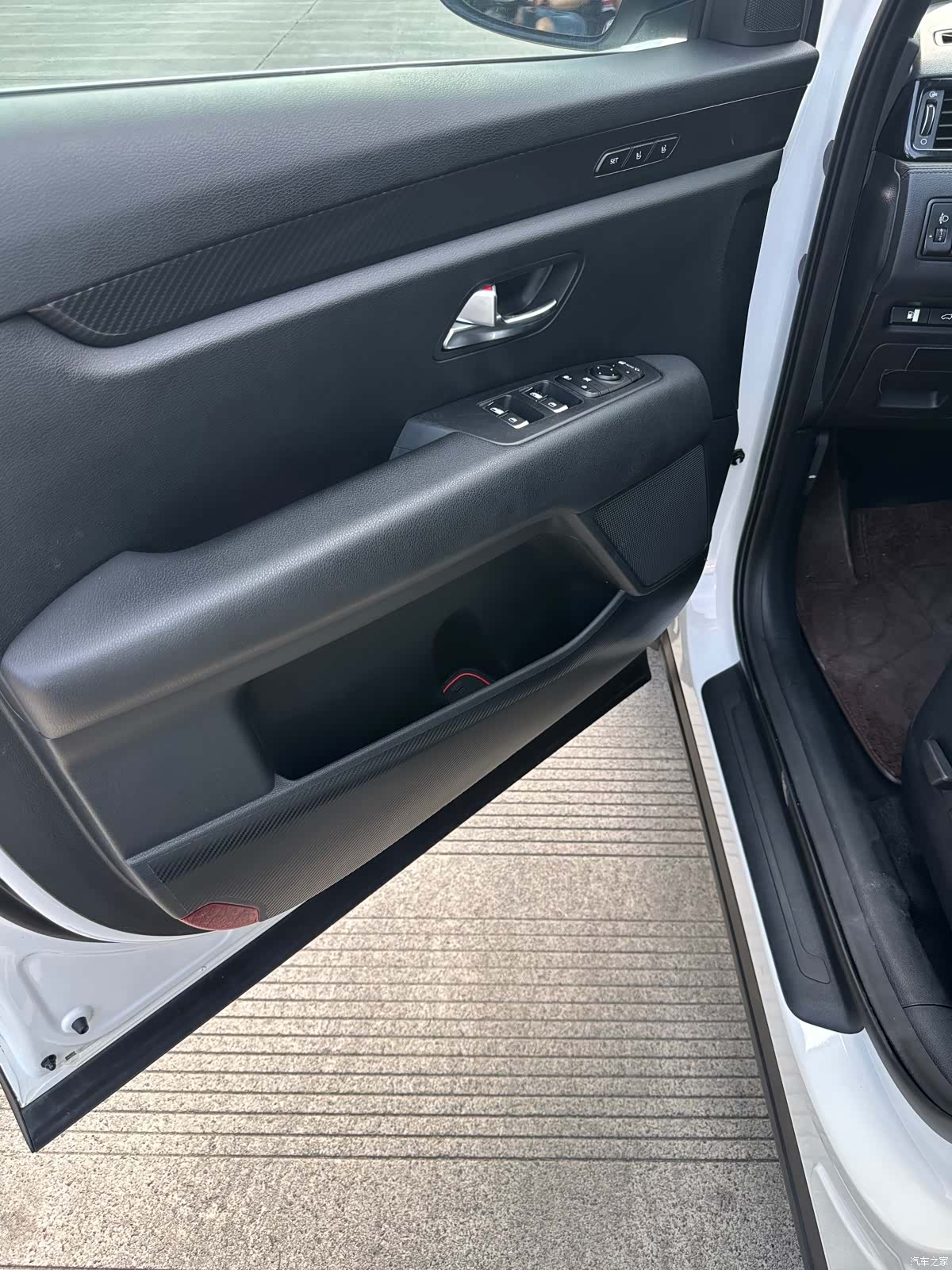 Kia KX7, 2017 10