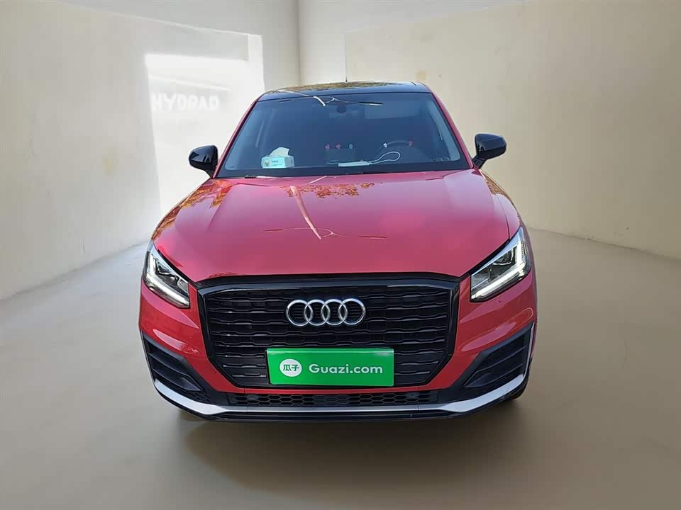 Audi Q2L