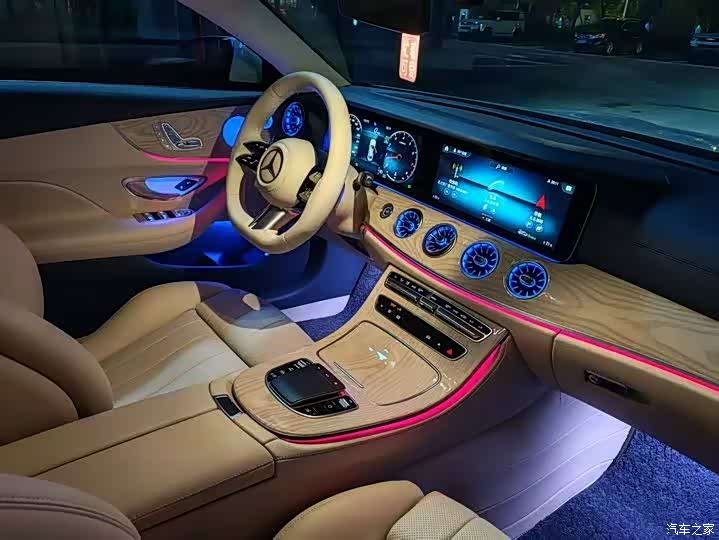Mercedes-Benz E-Class, 2023 18