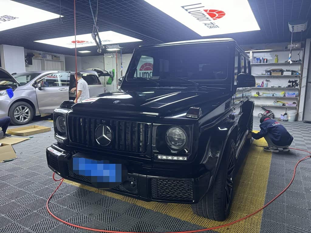 Mercedes-Benz G-Class