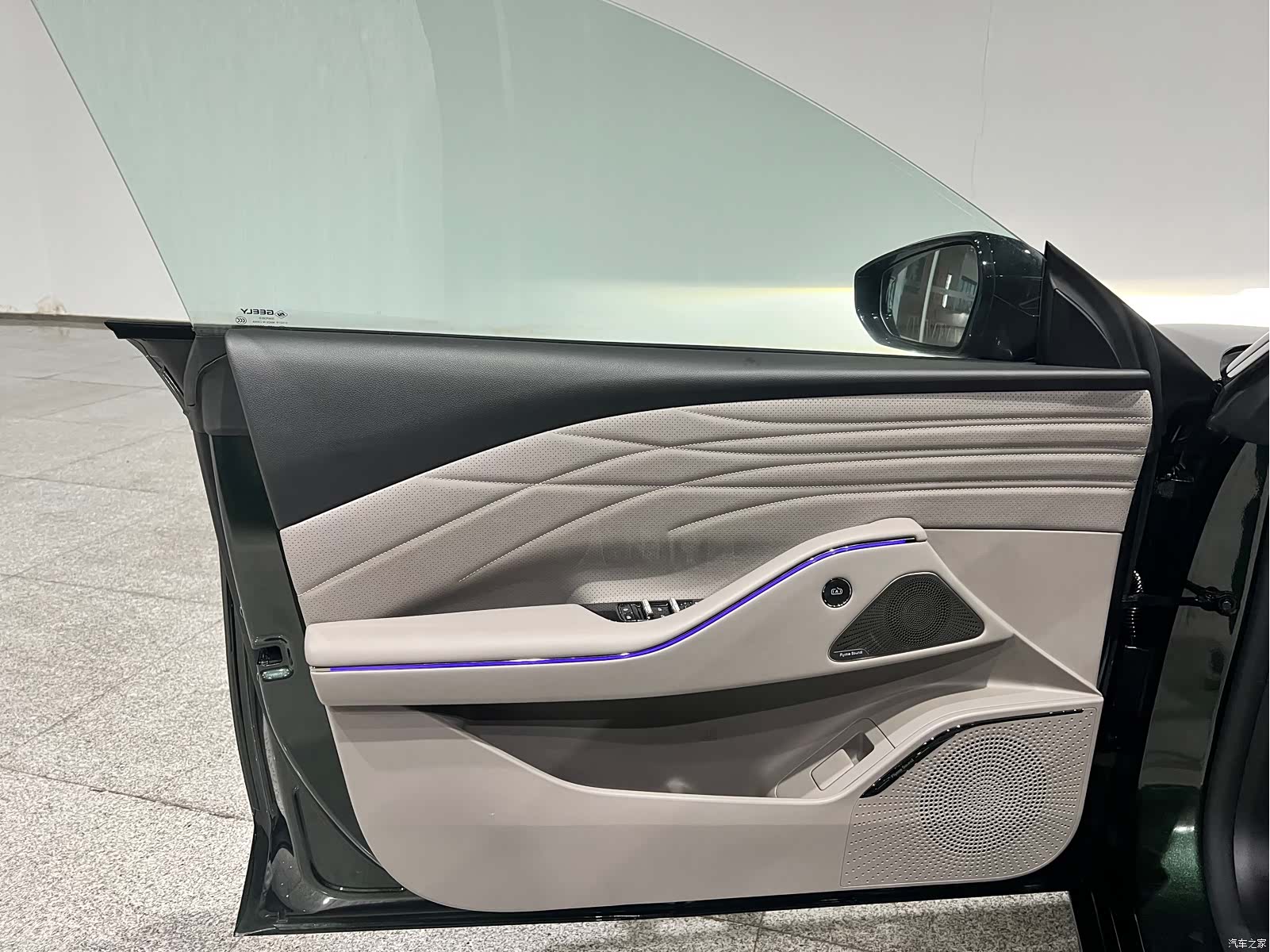 Geely 8, 2025 20