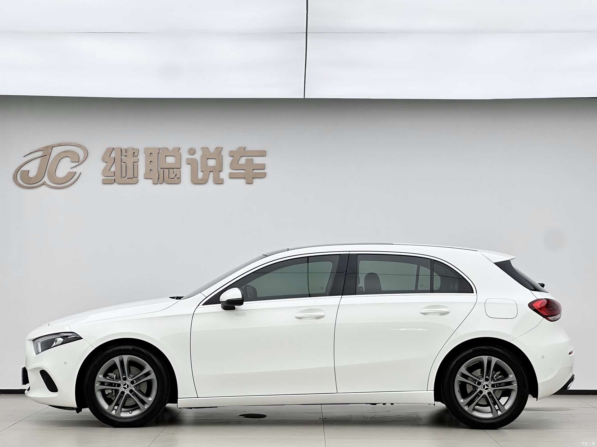 Mercedes-Benz A-Class, 2020 6