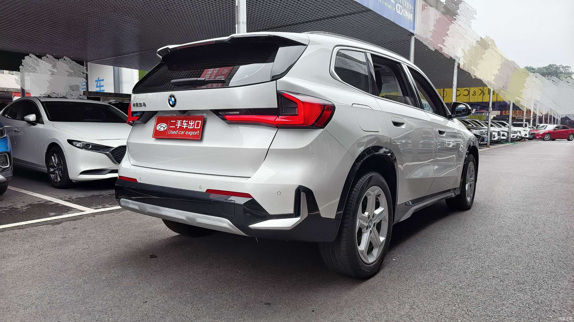 BMW X1, 2023 все фото