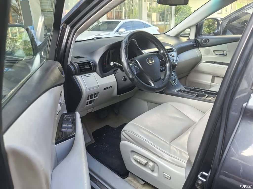 Lexus RX, 2011 4