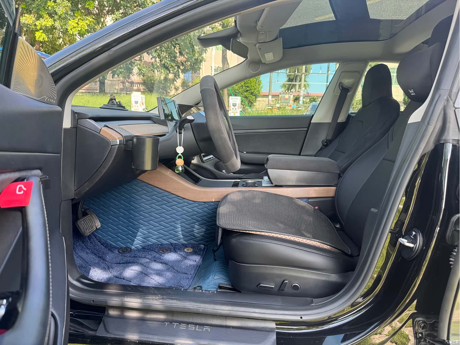 Tesla Model 3, 2020 10