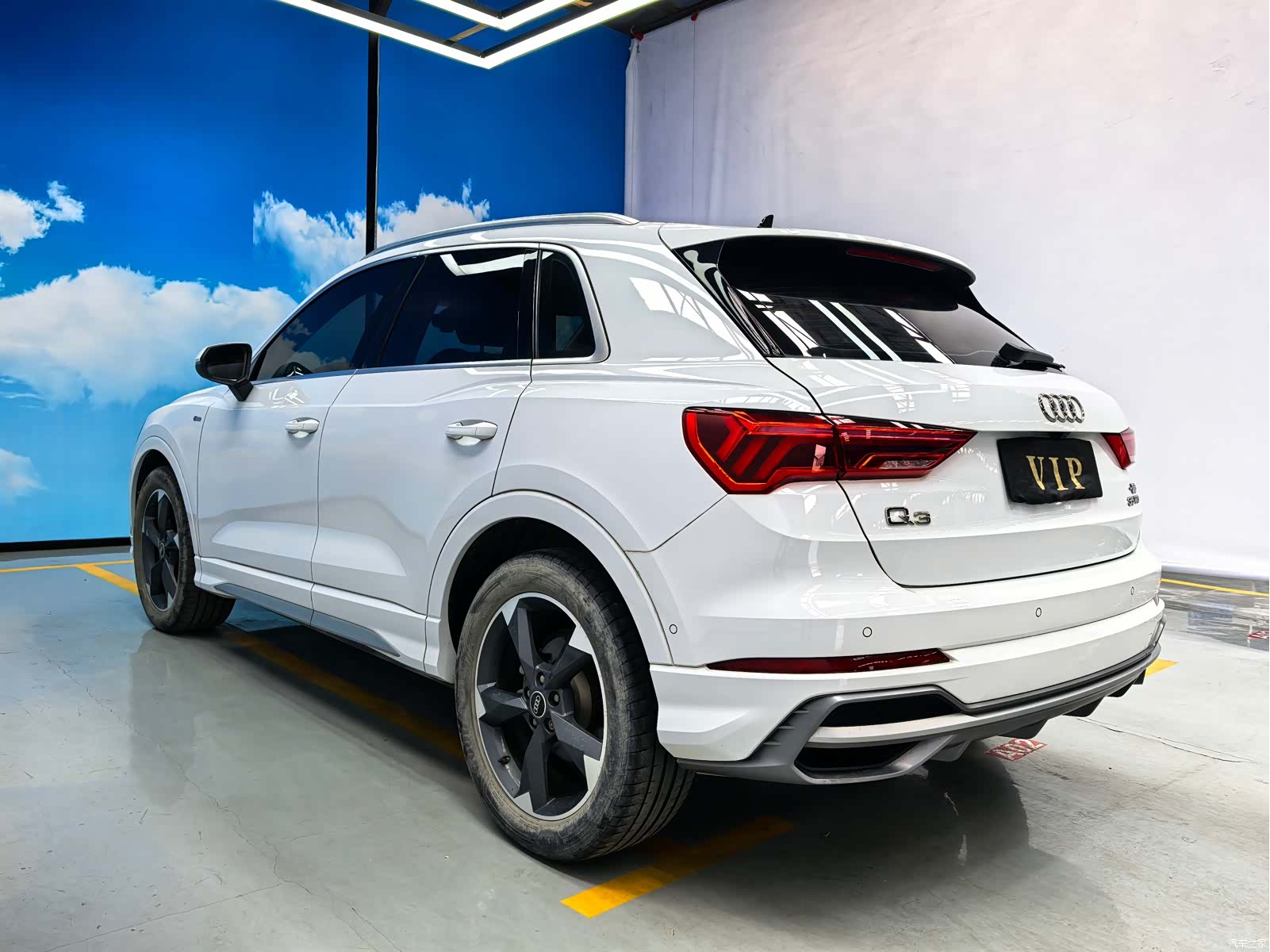 Audi Q3, 2022 6