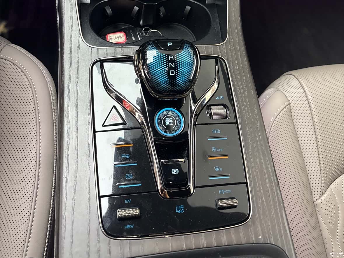 BYD Han, 2025 14