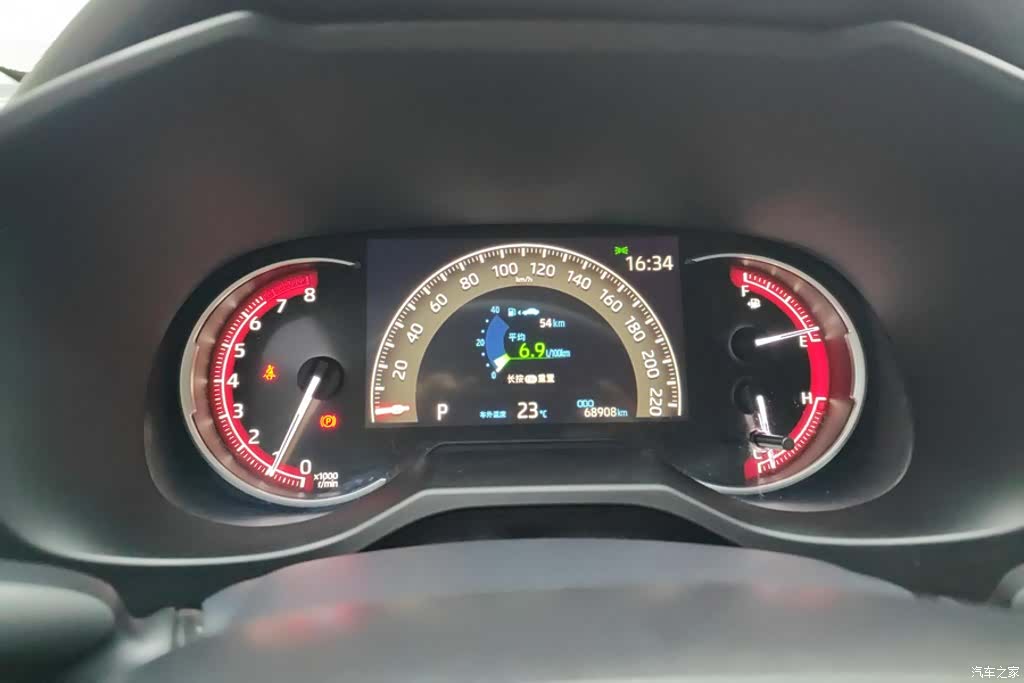 Toyota RAV4, 2020 14