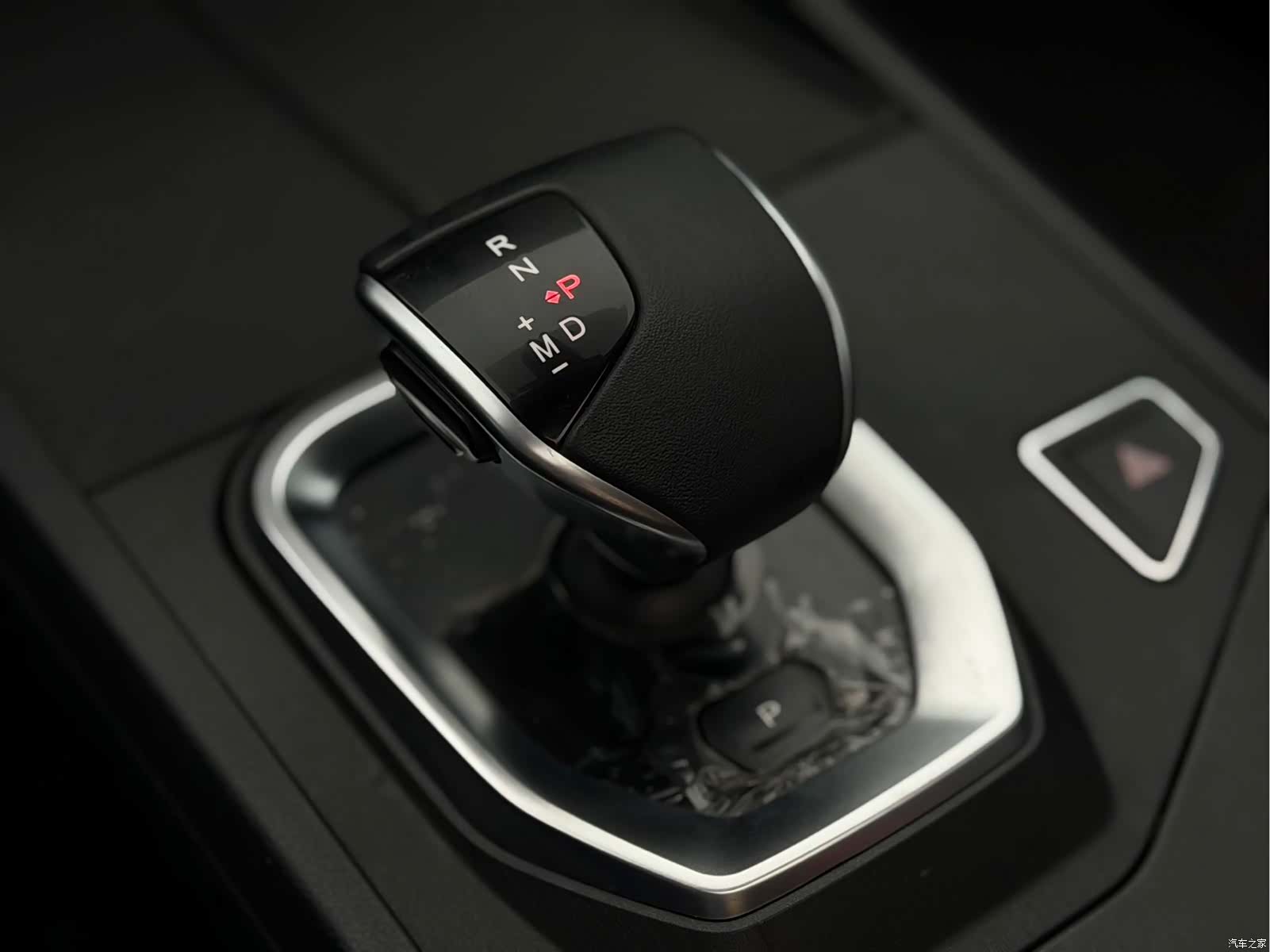 Jetour Dashing, 2023 12