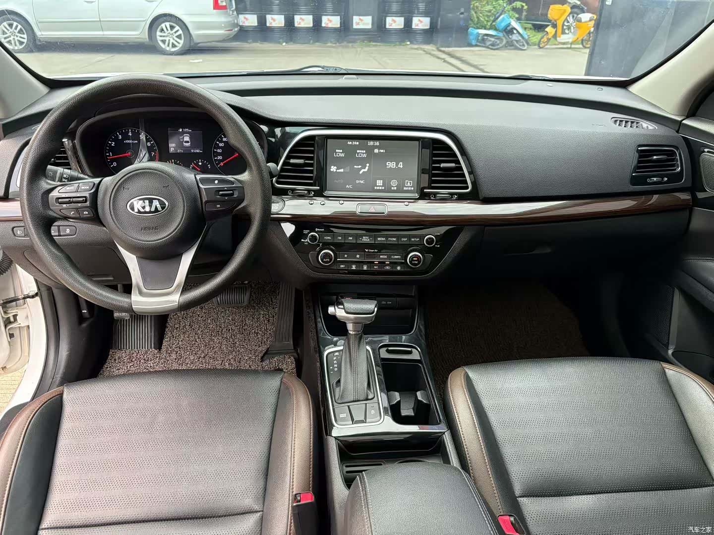Kia GLS, 2019 все фото