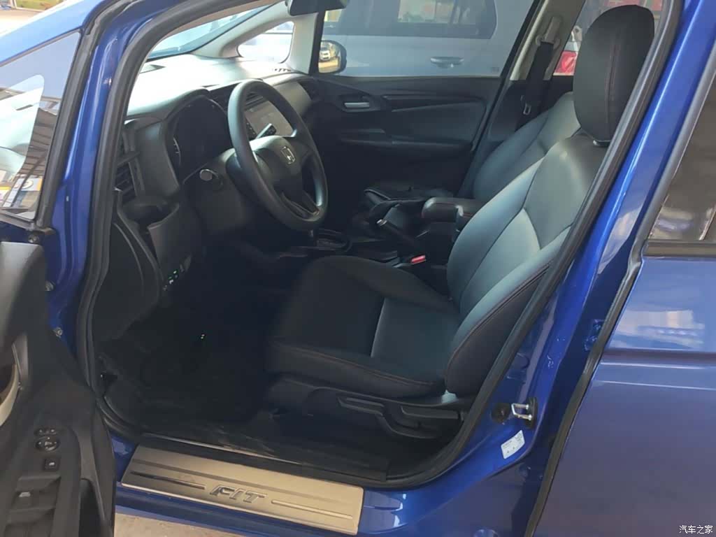 Honda Fit, 2017 15