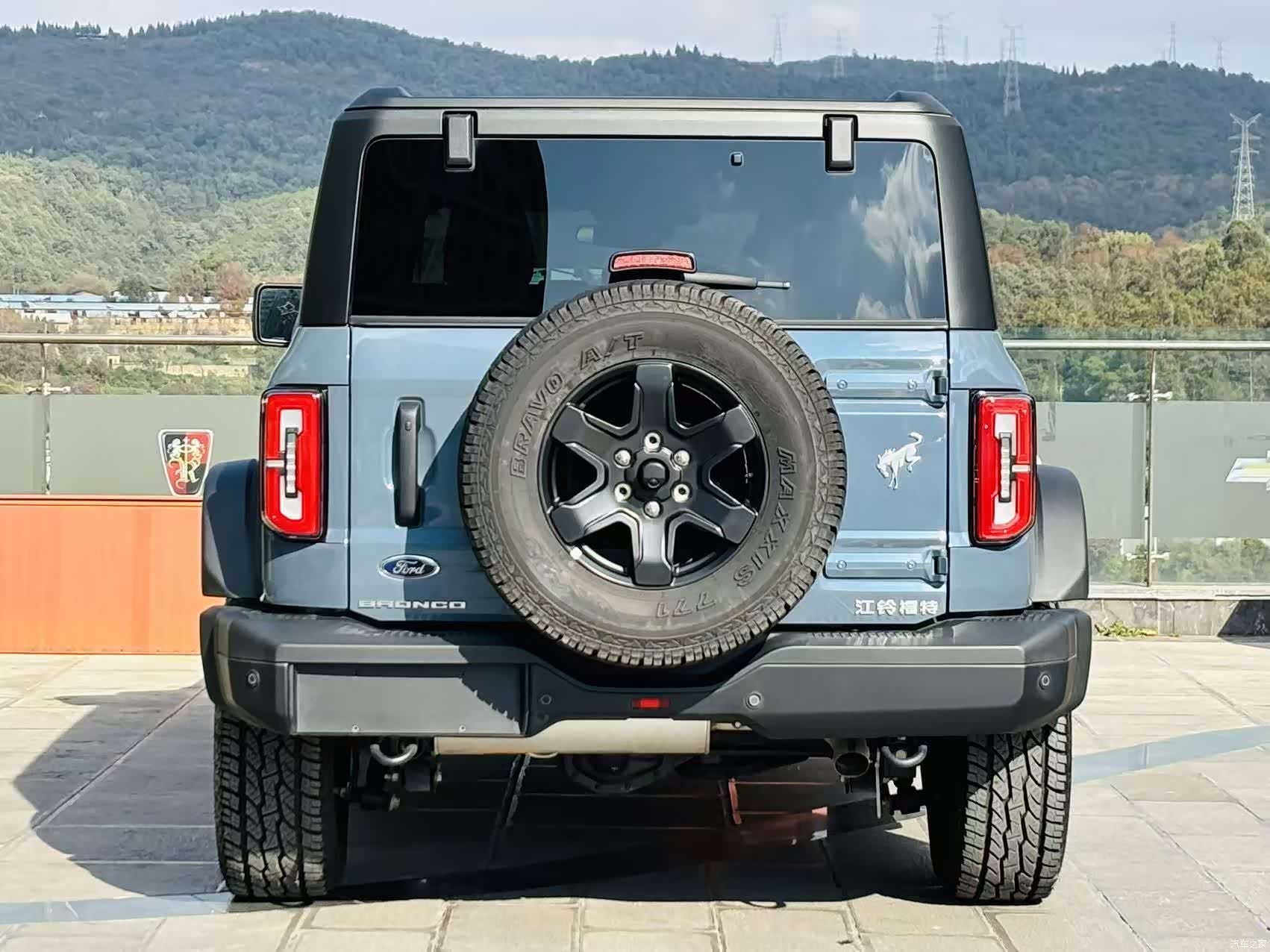 Ford Bronco, 2026 6