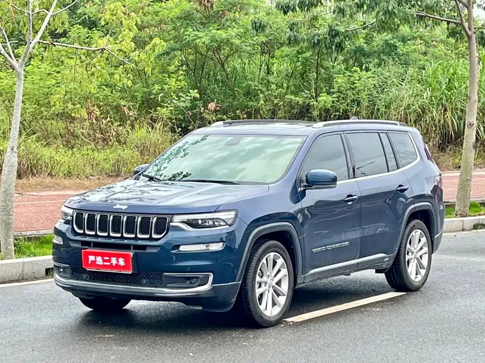 Jeep Grand Commander