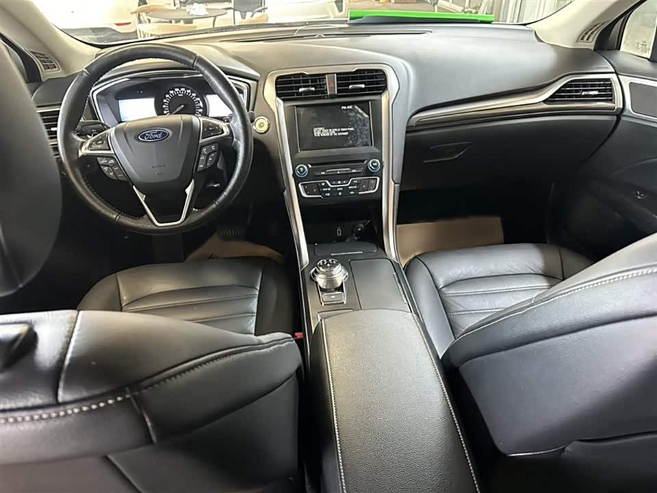 Ford Mondeo Ford Mondeo